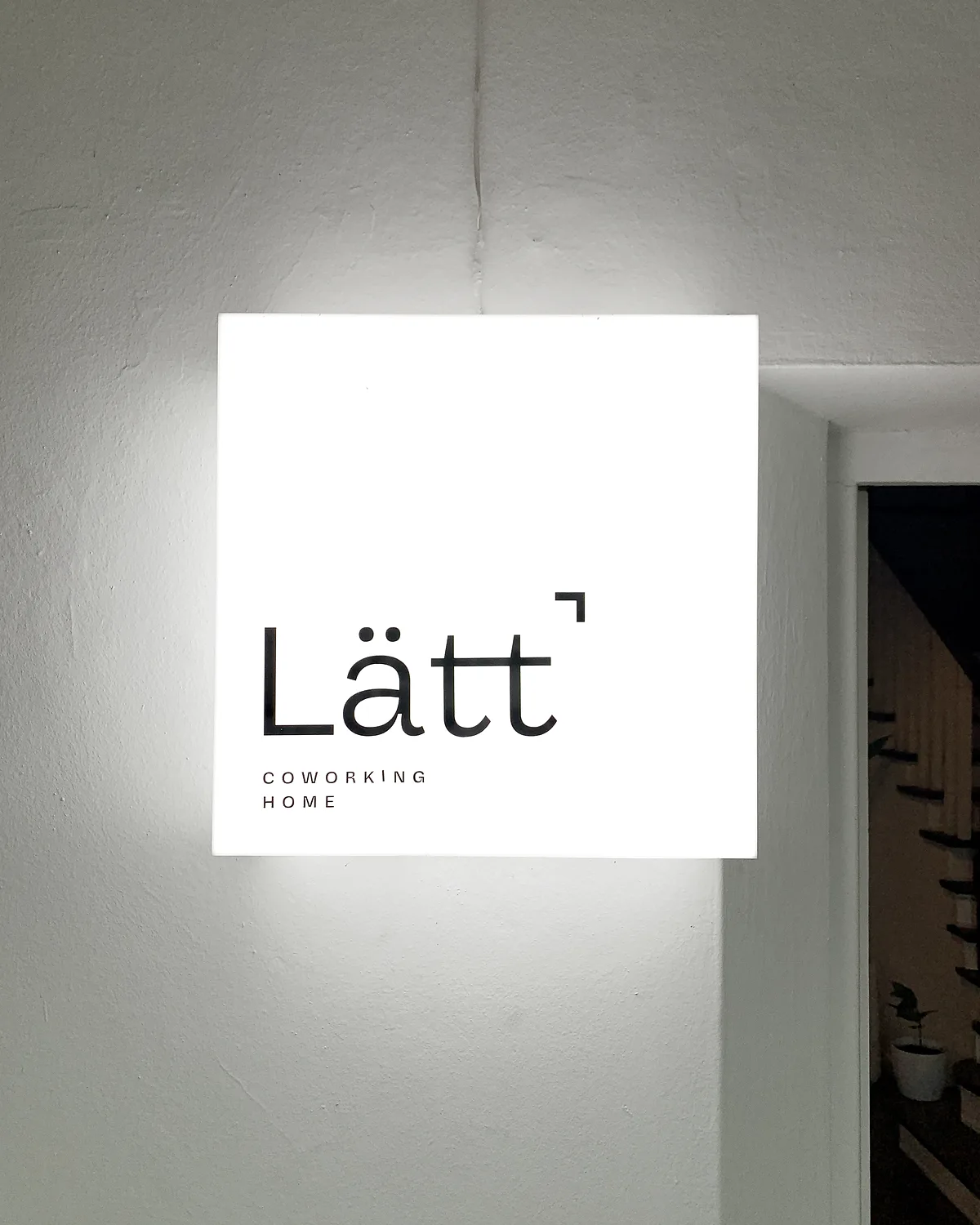 Frente de Lätt Coworking en José Roque Funes 1544, Cerro de las Rosas